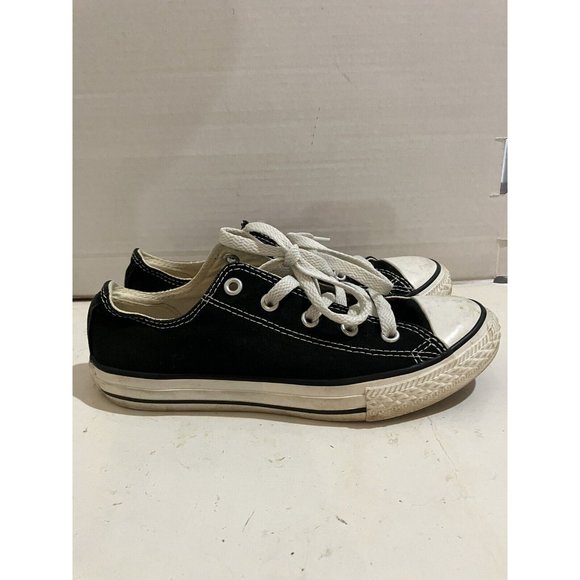 Converse All Star Chuck Taylor 3J235 Youth Size 2 Black Canvas sneakers  Shoes - Picture 5 of 8